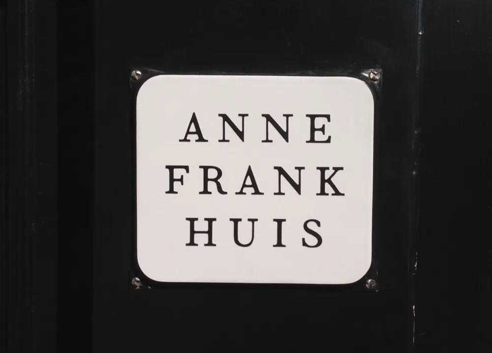 Anne Frank House entrance plaque, Prinsengracht